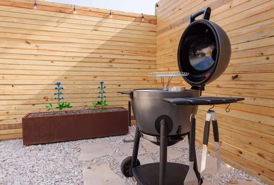 Secluded Hill Country Cabin with Sauna & Pool - Wimberley, Texas