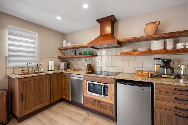 Secluded Hill Country Cabin with Sauna & Pool - Wimberley, Texas