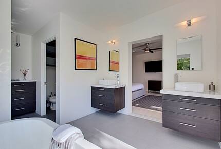 Palm Springs Modern Masterpiece - Palm Springs, California