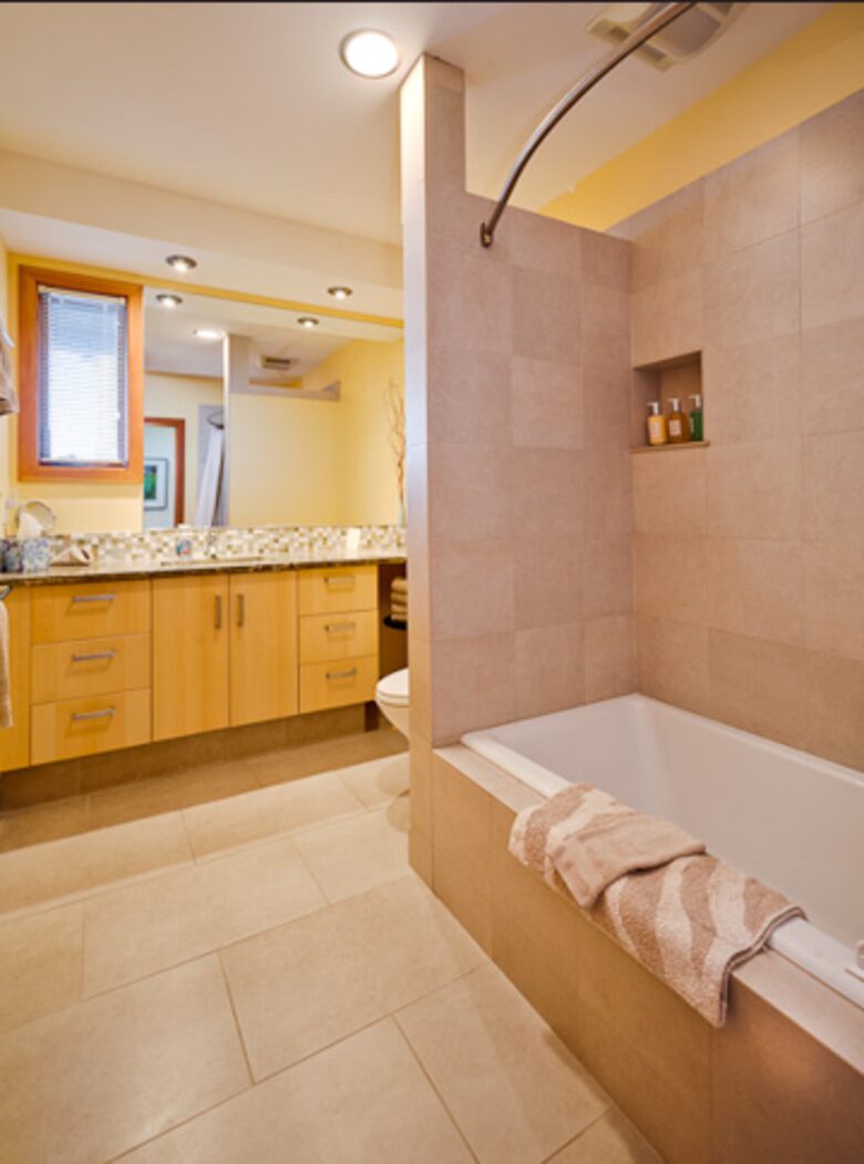 Whidbey Waterfront Haven - Greenbank, Washington