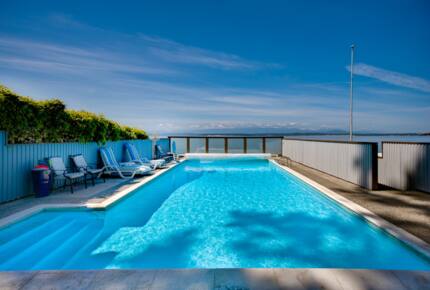 Whidbey Waterfront Haven - Greenbank, Washington