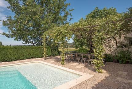 Lavender Hillside Estate with Panoramic Views in the Luberon - Gordes, France