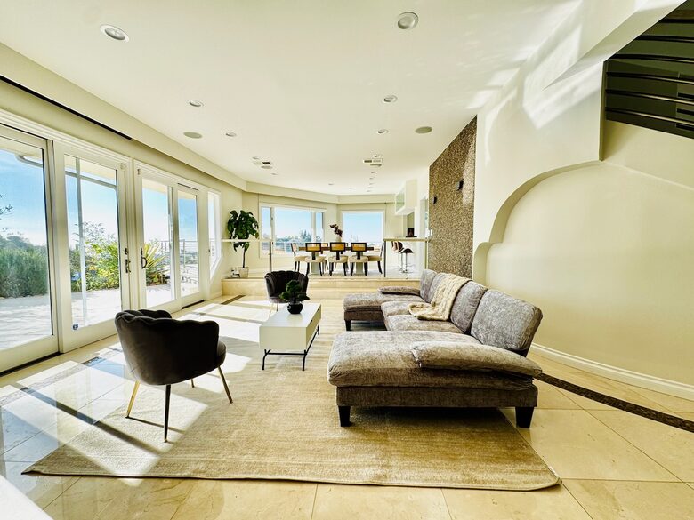 Hillside Luxe Retreat Above Sunset - Los Angeles, California