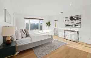 Hillside Luxe Retreat Above Sunset - Los Angeles, California