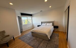 Hillside Luxe Retreat Above Sunset - Los Angeles, California