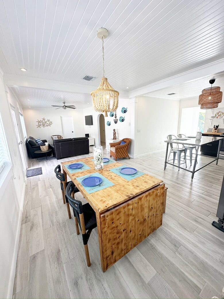 Island Retreat Steps from North Beach - Spanish Wells, Bahamas