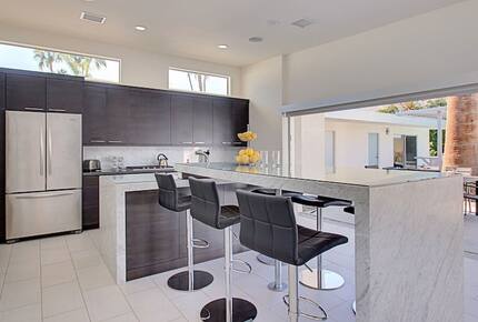 Palm Springs Modern Masterpiece