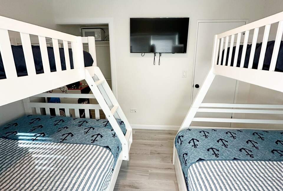 Island Retreat Steps from North Beach - Spanish Wells, Bahamas