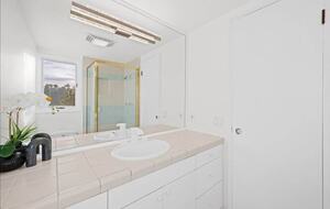 Hillside Luxe Retreat Above Sunset - Los Angeles, California