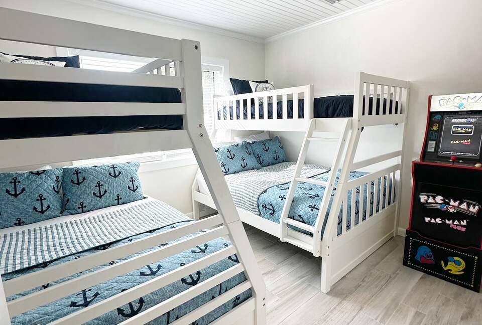 Island Retreat Steps from North Beach - Spanish Wells, Bahamas