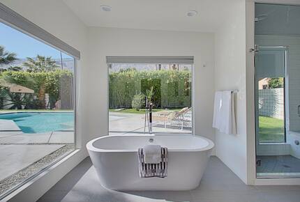Palm Springs Modern Masterpiece - Palm Springs, California