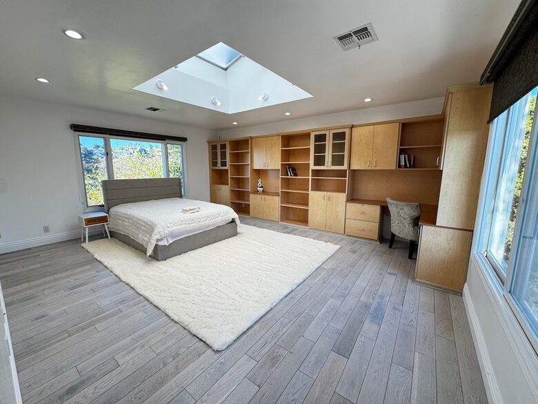 Hillside Luxe Retreat Above Sunset - Los Angeles, California