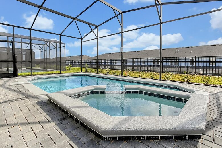 Spacious Family Villa in Windsor Island Resort - Davenport, Florida