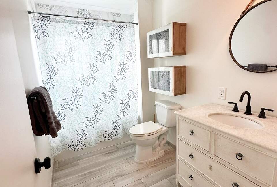 Island Retreat Steps from North Beach - Spanish Wells, Bahamas