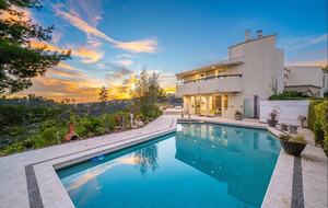 Hillside Luxe Retreat Above Sunset - Los Angeles, California