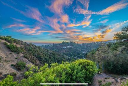 Hillside Luxe Retreat Above Sunset - Los Angeles, California