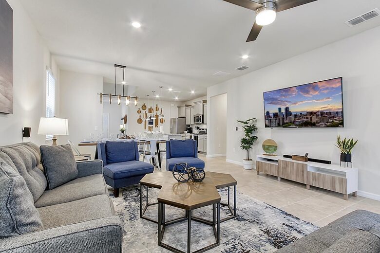 Spacious Family Villa in Windsor Island Resort - Davenport, Florida