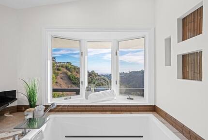 Hillside Luxe Retreat Above Sunset - Los Angeles, California