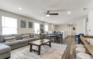 Spacious Family Villa in Windsor Island Resort - Davenport, Florida