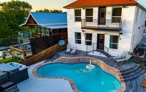 Sunset Haven on Lake LBJ - Kingsland, Texas