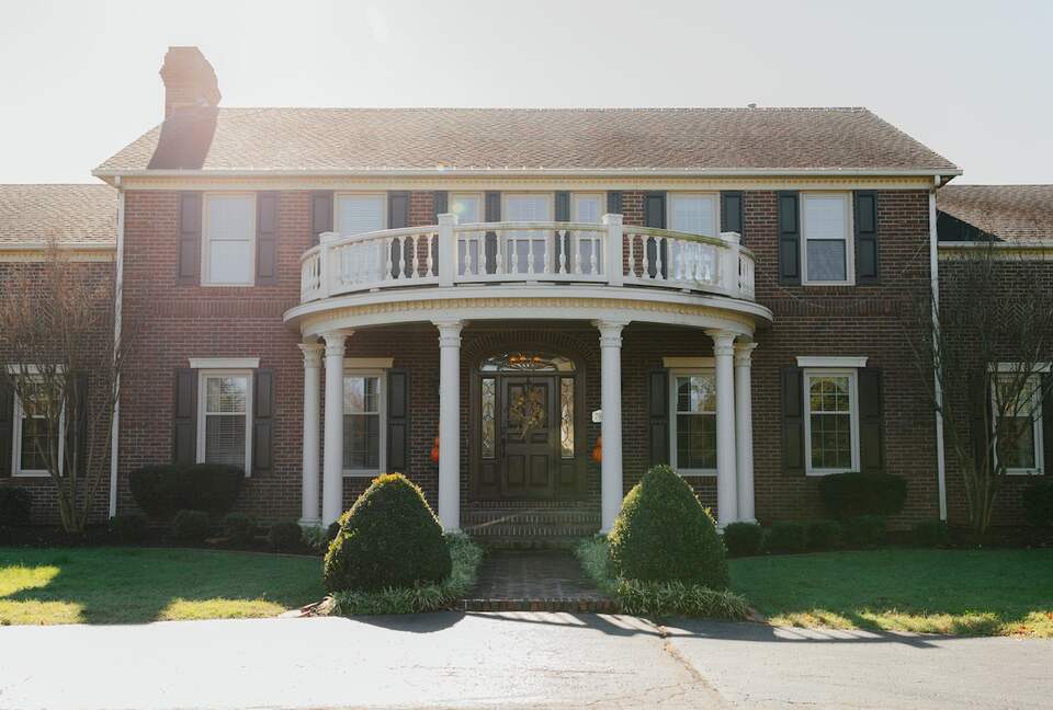 Stylish Country Haven Escape in Mayfield - Mayfield, Kentucky