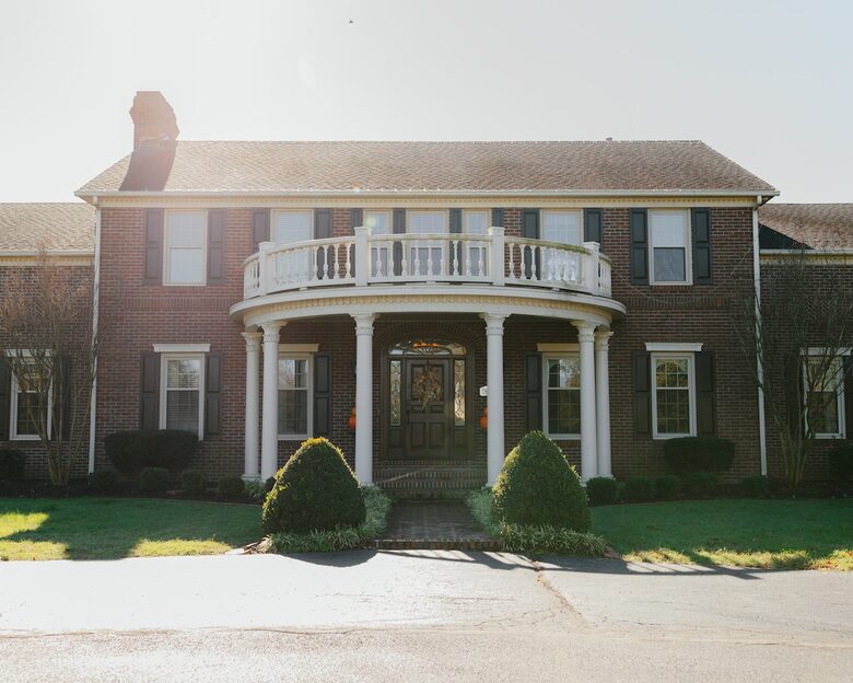 Stylish Country Haven Escape in Mayfield - Mayfield, Kentucky