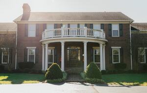 Stylish Country Haven Escape in Mayfield - Mayfield, Kentucky