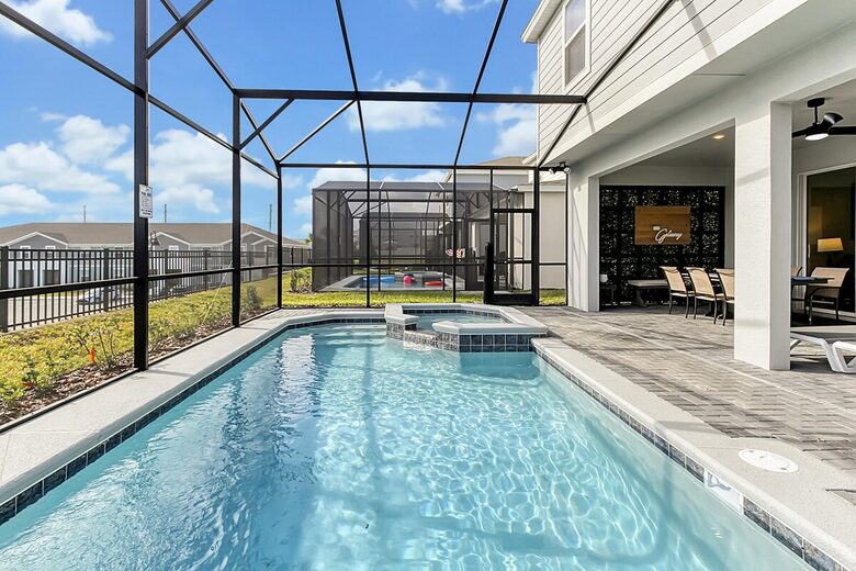 Spacious Family Villa in Windsor Island Resort - Davenport, Florida