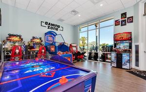 Spacious Family Villa in Windsor Island Resort - Davenport, Florida