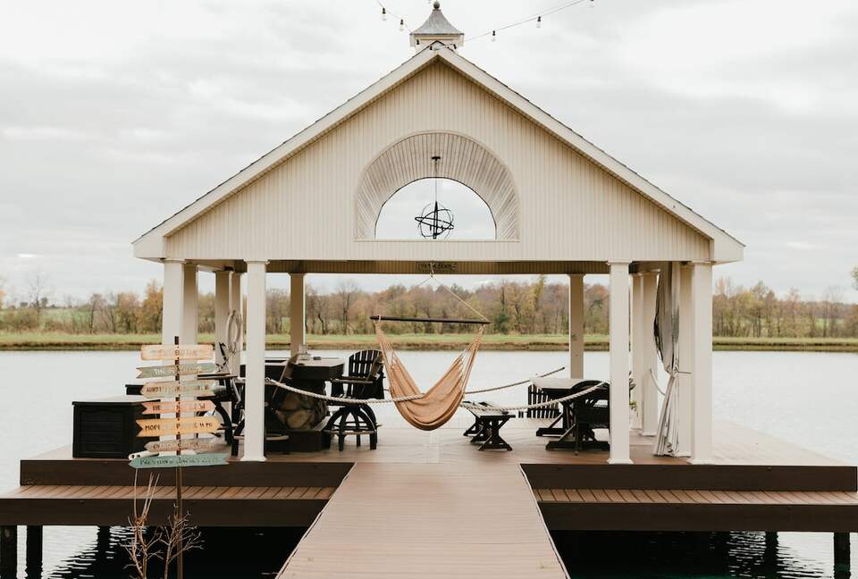 Stylish Country Haven Escape in Mayfield - Mayfield, Kentucky