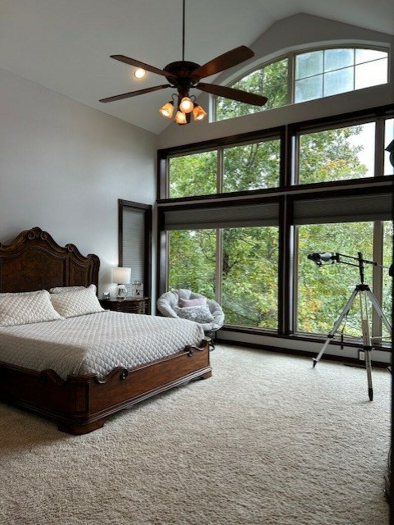 Seasonal Charm Water Front - Hot Springs, Arkansas