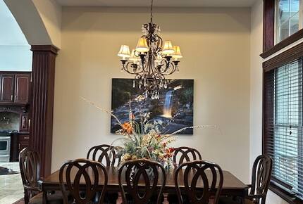 Seasonal Charm Water Front - Hot Springs, Arkansas