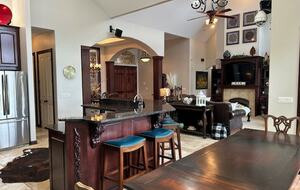 Seasonal Charm Water Front - Hot Springs, Arkansas