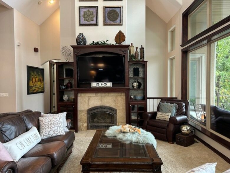 Seasonal Charm Water Front - Hot Springs, Arkansas