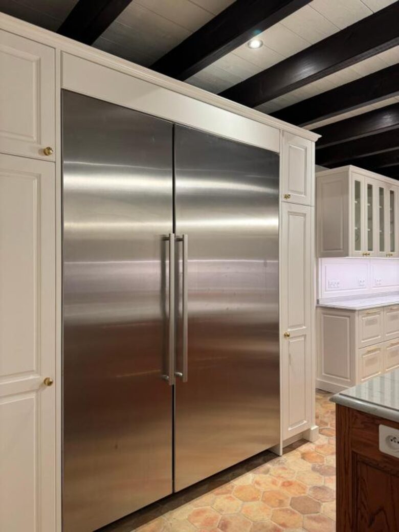 Exquisite 14th-Century Estate Near the Coast - Étables-sur-Mer, France