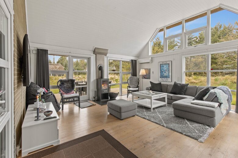 Danish Family Home – Indoor Pool, Sauna & Beach Nearby - Blåvand, Denmark