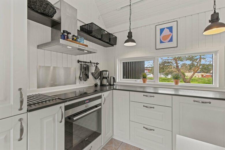 Danish Family Home – Indoor Pool, Sauna & Beach Nearby - Blåvand, Denmark