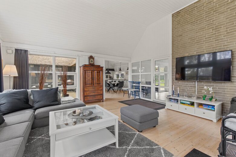 Danish Family Home – Indoor Pool, Sauna & Beach Nearby - Blåvand, Denmark