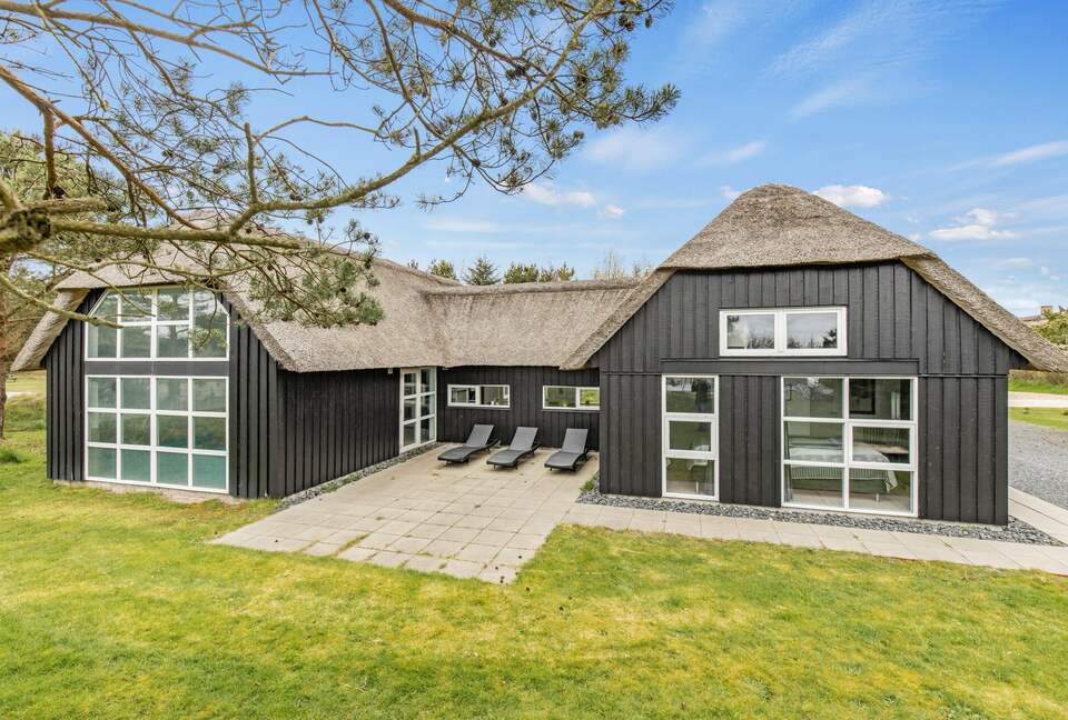 Danish Family Home – Indoor Pool, Sauna & Beach Nearby - Blåvand, Denmark
