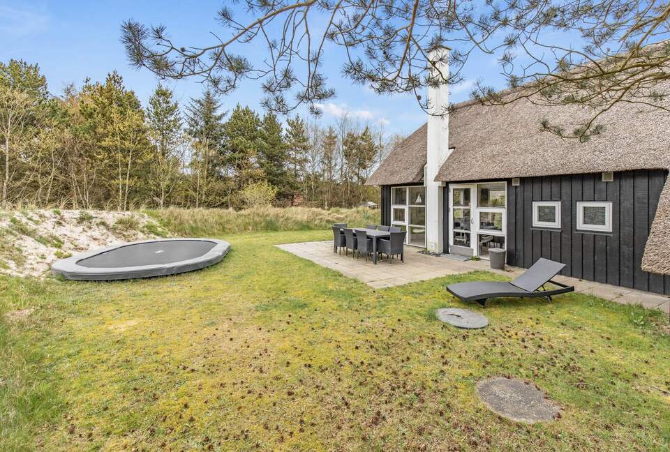 Danish Family Home – Indoor Pool, Sauna & Beach Nearby - Blåvand, Denmark