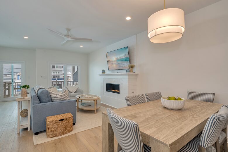 Modern 5-Bed Retreat Steps from Beach & Boardwalk - North Wildwood, New Jersey