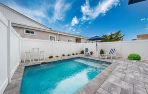 Modern 5-Bed Retreat Steps from Beach & Boardwalk - North Wildwood, New Jersey