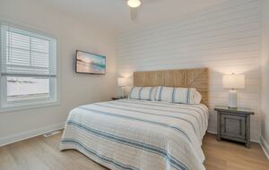 Modern 5-Bed Retreat Steps from Beach & Boardwalk - North Wildwood, New Jersey