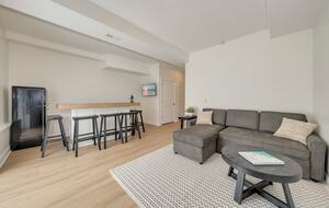 Modern 5-Bed Retreat Steps from Beach & Boardwalk - North Wildwood, New Jersey