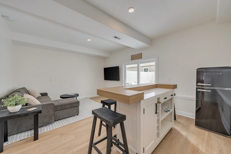 Modern 5-Bed Retreat Steps from Beach & Boardwalk - North Wildwood, New Jersey