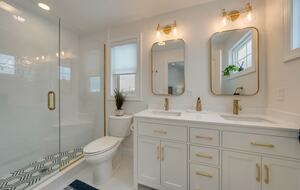 Modern 5-Bed Retreat Steps from Beach & Boardwalk - North Wildwood, New Jersey