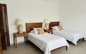 Exquisite 6,000 sqft Beach Villa with Resort-Like Pool - Puerto San Jose, Guatemala