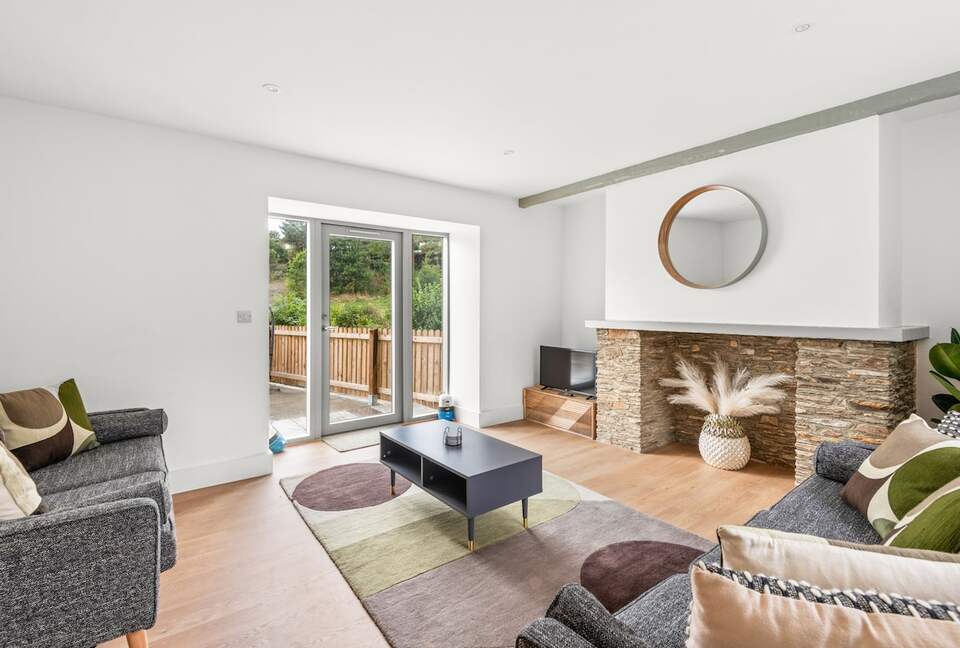 Elegant Stone Barn Retreat in South Milton - South Milton Devon, United Kingdom