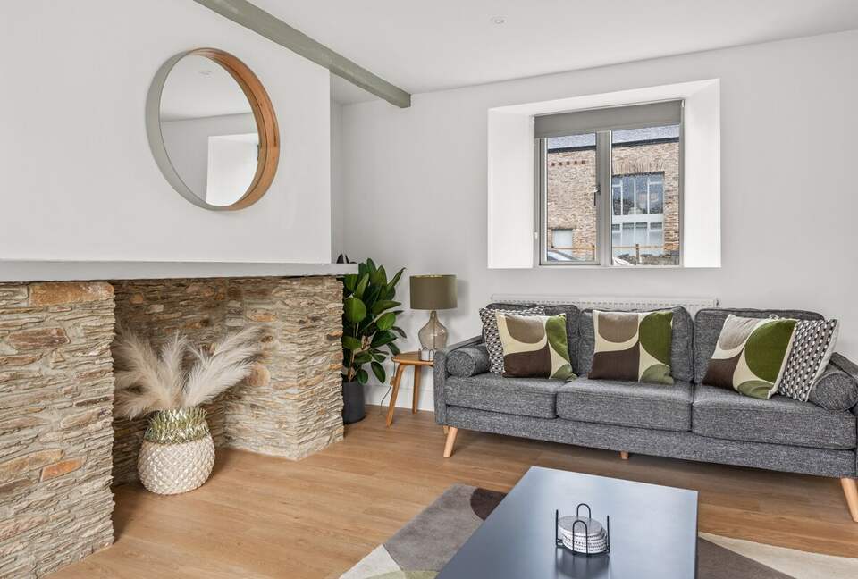 Elegant Stone Barn Retreat in South Milton - South Milton Devon, United Kingdom