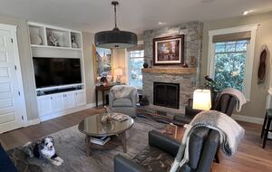 Coastal Elegance in Carmel-by-the-Sea - Carmel By The Sea, California